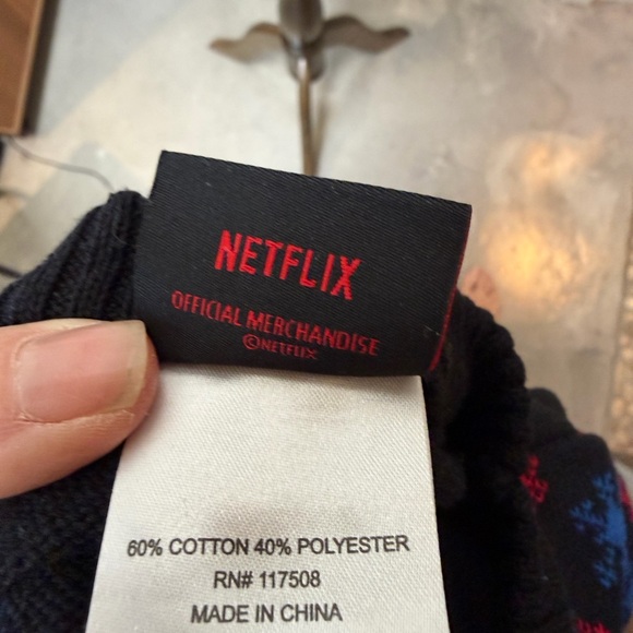 Men’s Netflix Stranger Things Black and Blue Sweater—Size L - Picture 4 of 8